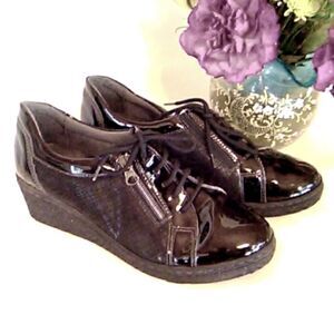 Naturewell Leather Shoes 